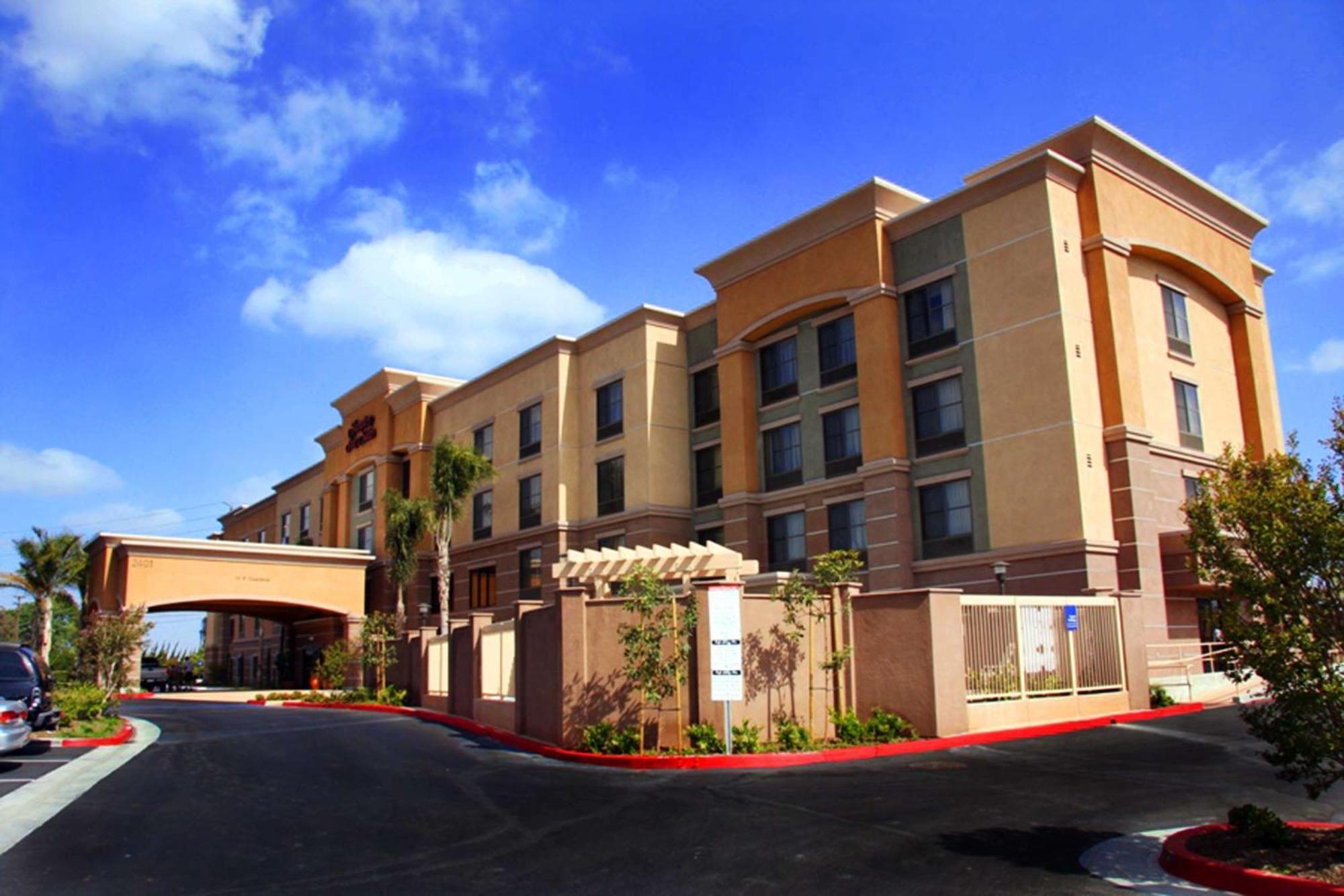 Hampton Inn&Suites Seal Beach Exterior foto