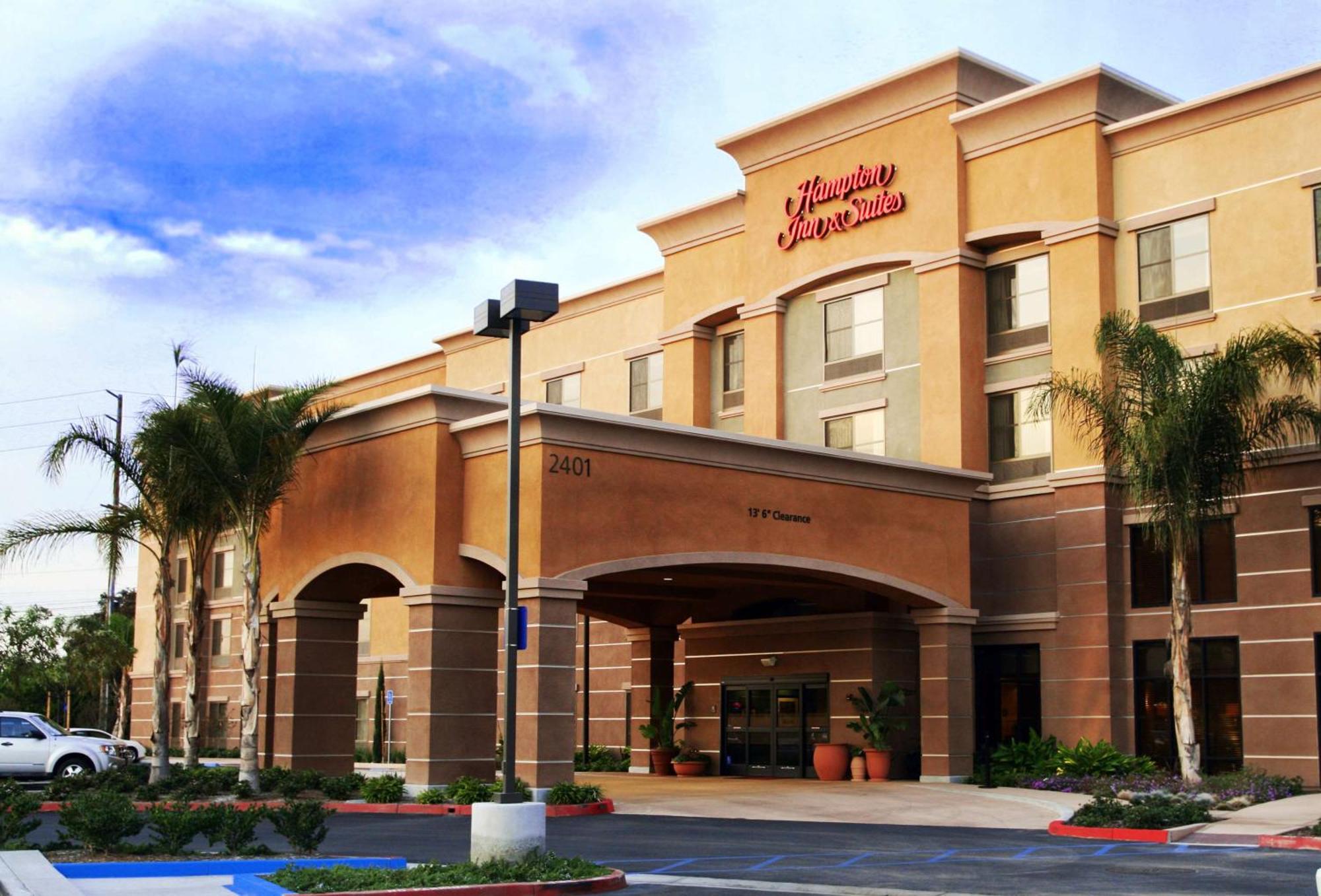 Hampton Inn&Suites Seal Beach Exterior foto